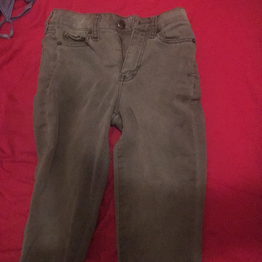 High waisted jeans